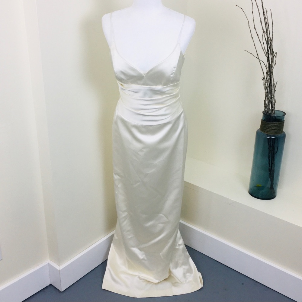 Nicole Miller Ivory Wedding Dress